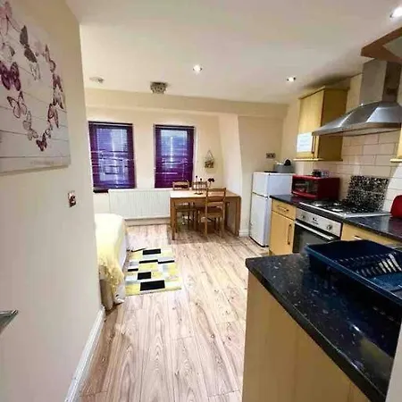 Cosy One Bedroom Flat In Central London Exterior photo