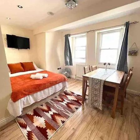 Cosy One Bedroom Flat In Central London Exterior photo
